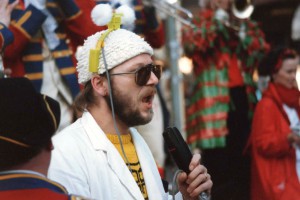 Ed Leunissen voor START RADIO tijdens Carnaval 1985. foto : Jean-Paul Linnartz